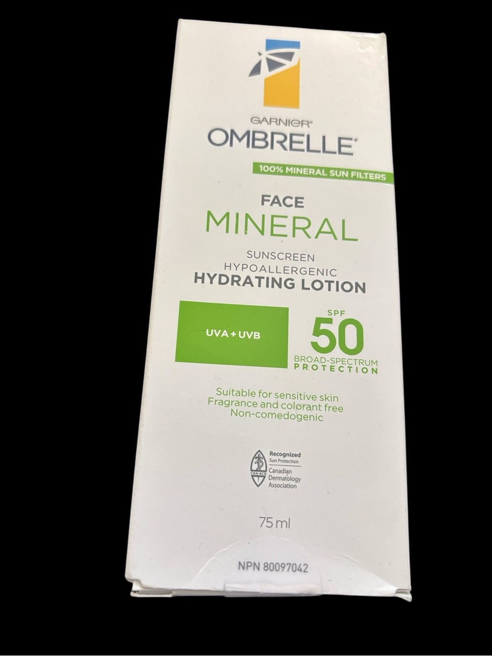 Face Mineral Hydrating Lotion SPF 50 - White & Green